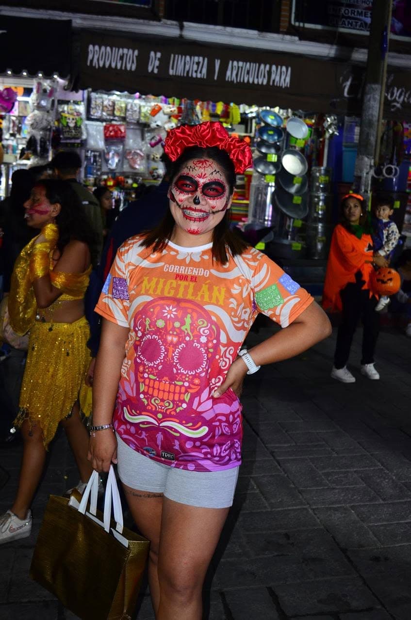 Ambiente y disfraces de Día de Muertos